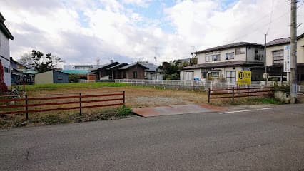 日下部駐車場